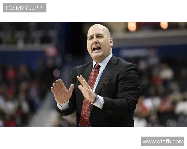 公牛队主教练宣布辞职，球队寻求新的领导者