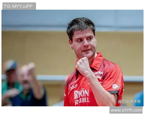 因斯布鲁克力克夺得德国杯冠军,球迷欢呼雀跃,豪情万丈 因斯布鲁克力克夺得德国杯冠军,球迷欢呼雀跃,豪情万丈