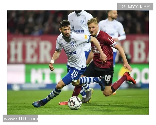 沙尔克04客场大胜法兰克福，德甲保级前景一片光明