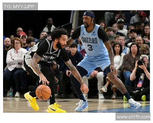 灰熊大胜骑士，浓眉兄弟合砍50+不敌对手，硬战软实力的背后