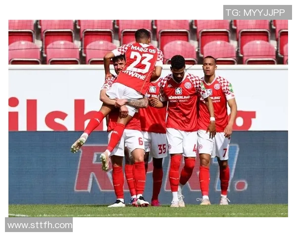 美因茨逆袭晋级!柏林赫塔憾失胜利 美因茨逆袭晋级!柏林赫塔憾失胜利